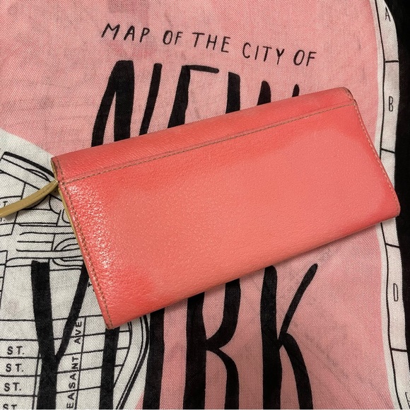 Kate Spade ♠️ New York Map Stripe Oblong Scarf & Pink Cyndy Kent Wallet BUNDLE - Picture 10 of 16